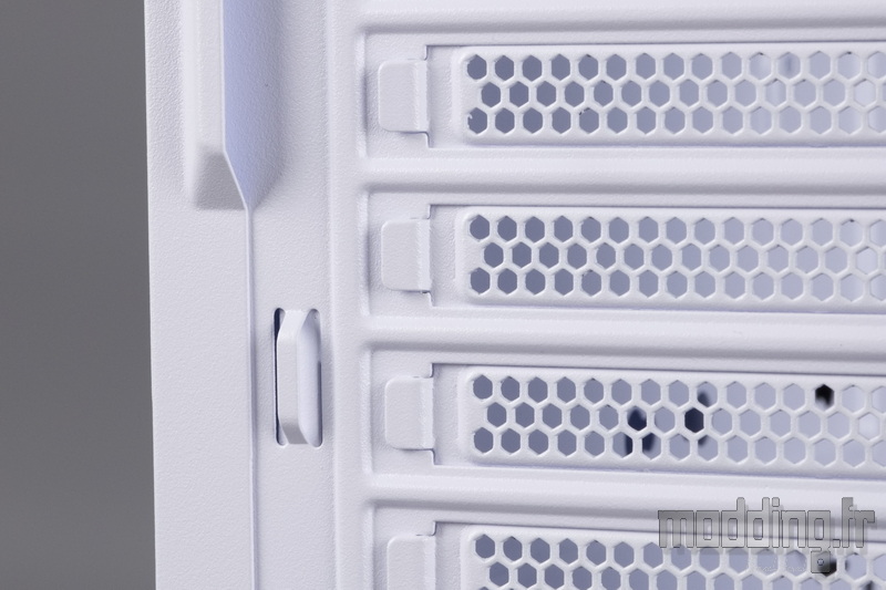 ARX 700 ARGB 38