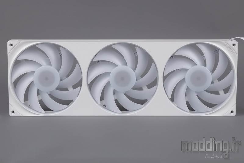 Kraken Elite 420 RGB 28 Kraken Elite 420 RGB 28