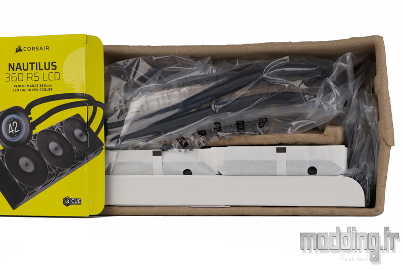 Nautilus 360 RS LCD 05