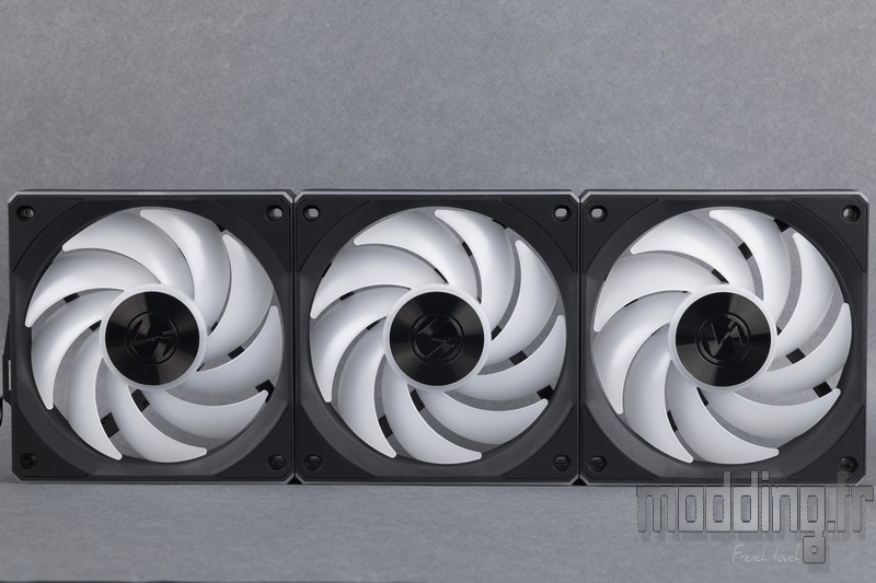 HydroShift II LCD-S 360CL 24