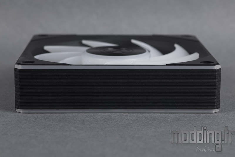 HydroShift II LCD-S 360CL 27